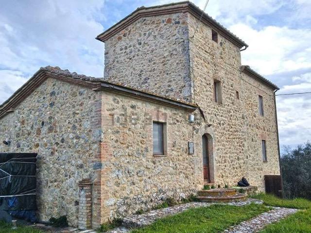 Rustico in vendita a Santa Colomba, Monteriggioni