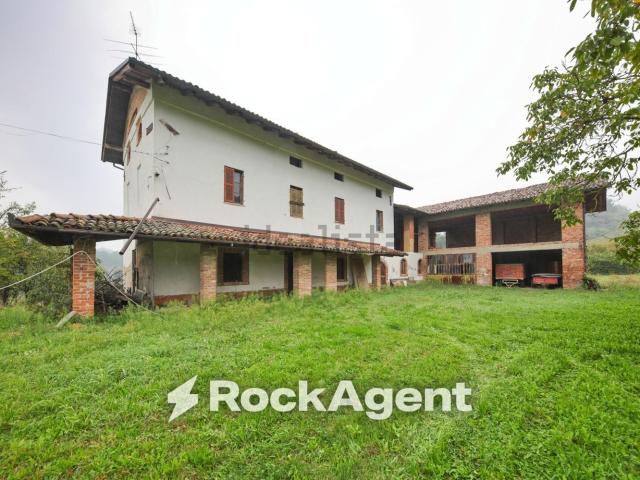 Rustico in vendita a Piemonte, Asti