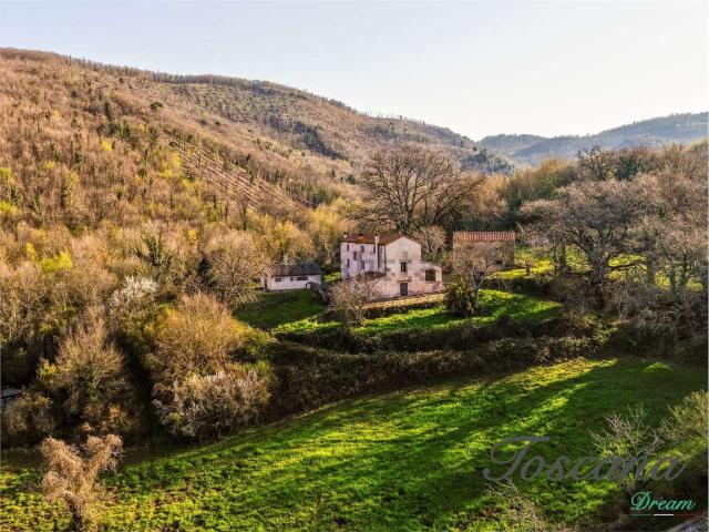Rustico in vendita a Massa Marittima, Toscana