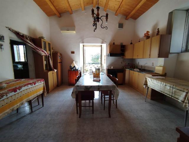 Rustico in vendita a Modica, Ragusa