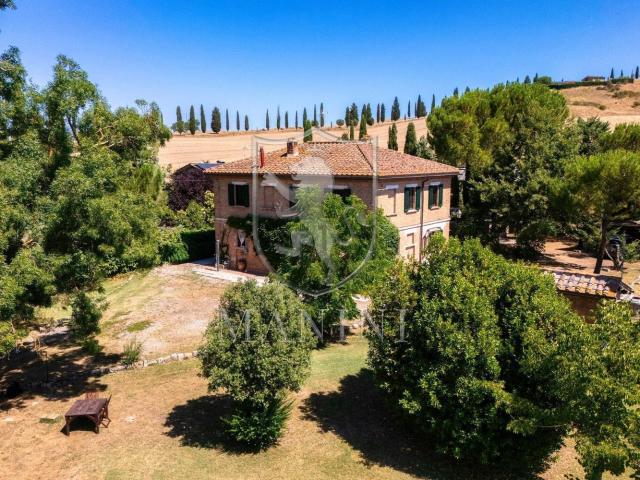 Rustico in vendita a Asciano, Toscana