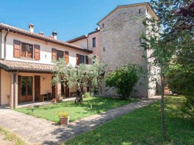 Rustico in vendita a Molina, Nocera Umbra