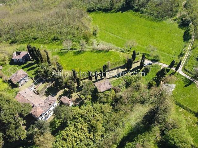 Rustico in vendita a Unione dei comuni Media Valle del Serchio, Borgo A Mozzano