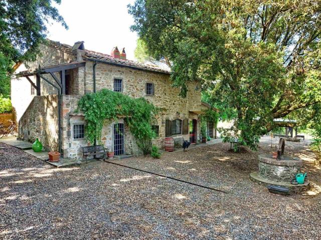 Rustico in vendita a Montecatini Val Di Cecina, Toscana