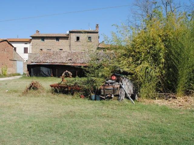 Rustico in vendita a Cortona, Toscana