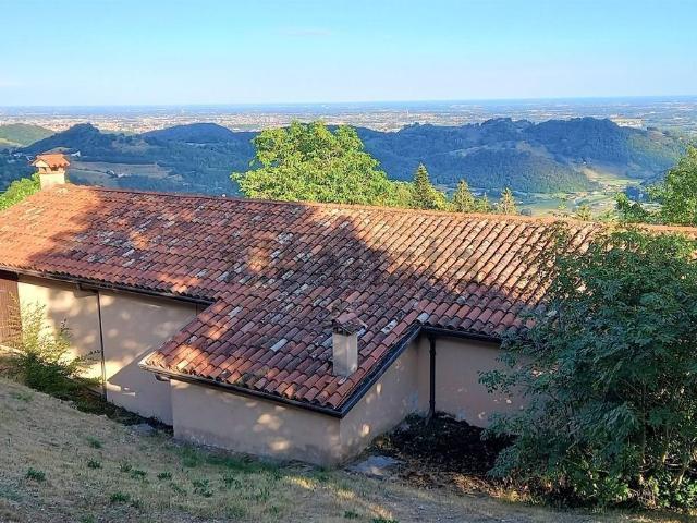 Rustico in vendita a Crosara di Marostica, Marostica