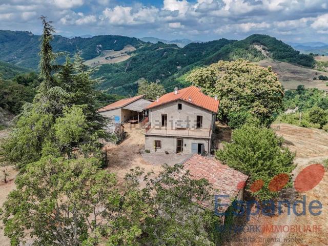 Rustico in vendita a Seggio, Civitella di Romagna