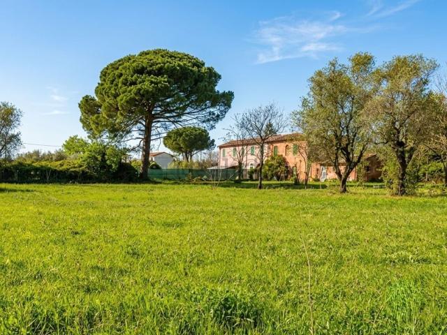 Rustico in vendita a Castelnuovo Magra, Liguria