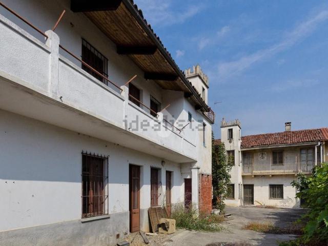 Rustico in vendita a Ferriera, Piemonte