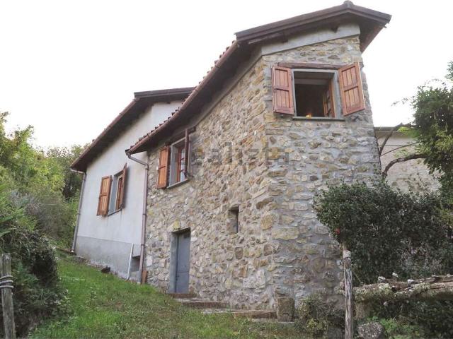 Rustico in vendita a Unione di comuni Montana Lunigiana, Tresana