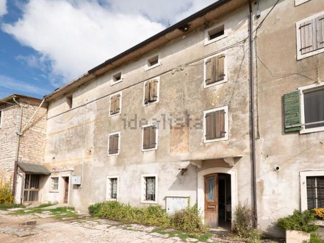 Rustico in vendita a Sant'anna D'alfaedo, Veneto