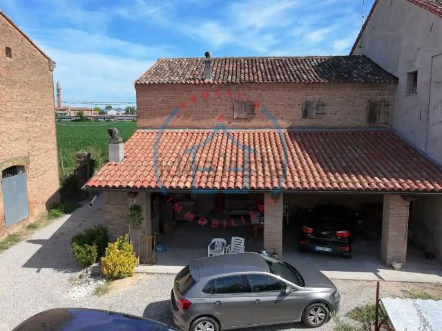 Rustico in vendita a Borgo Veneto, Saletto