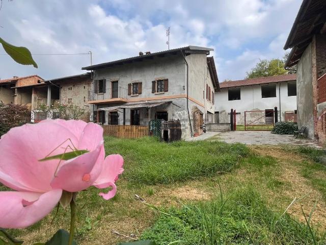 Rustico in vendita a Piemonte, Asti