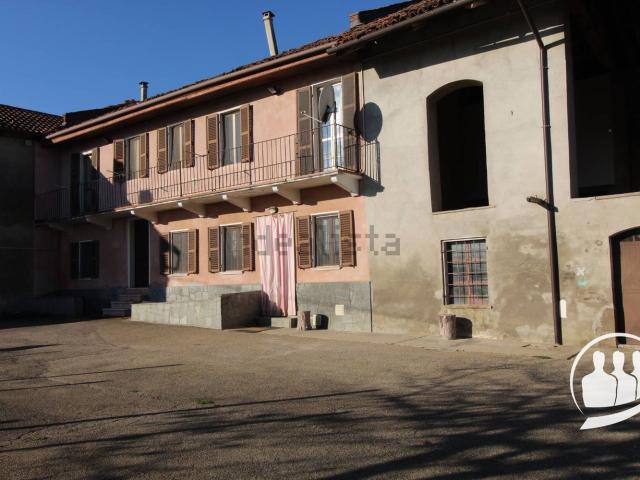 Rustico in vendita a Fiorentina, Camerano Casasco