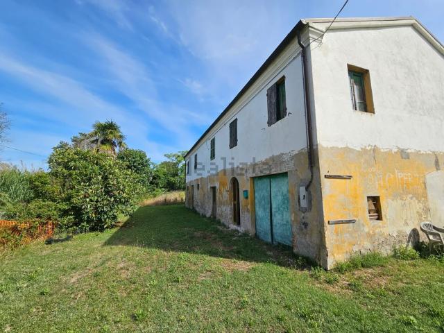 Rustico in vendita a Marche, Ancona