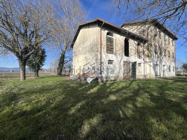 Rustico in vendita a Ponte Di Piave, Veneto