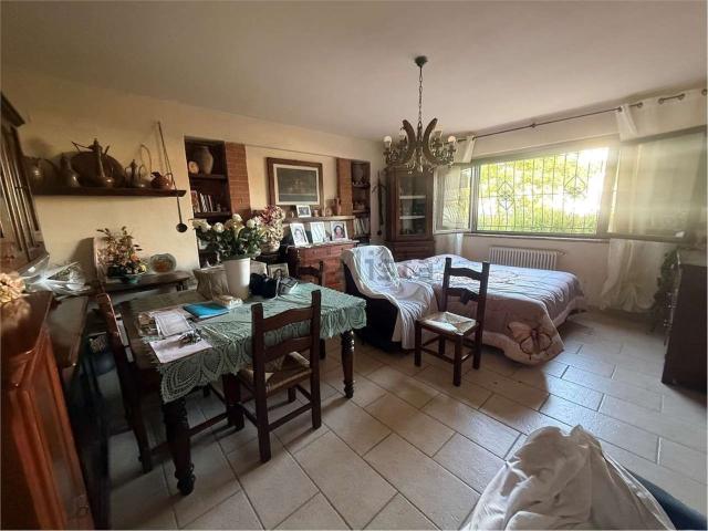 Rustico in vendita a Braccagni, Grosseto