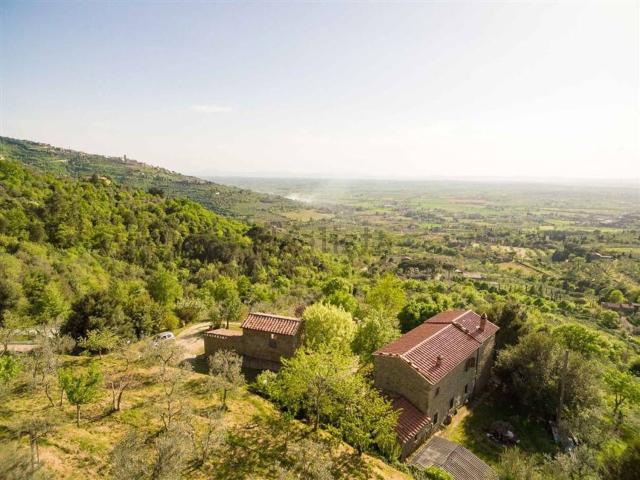 Rustico in vendita a Tavarnelle-Sant'Eusebio, Cortona