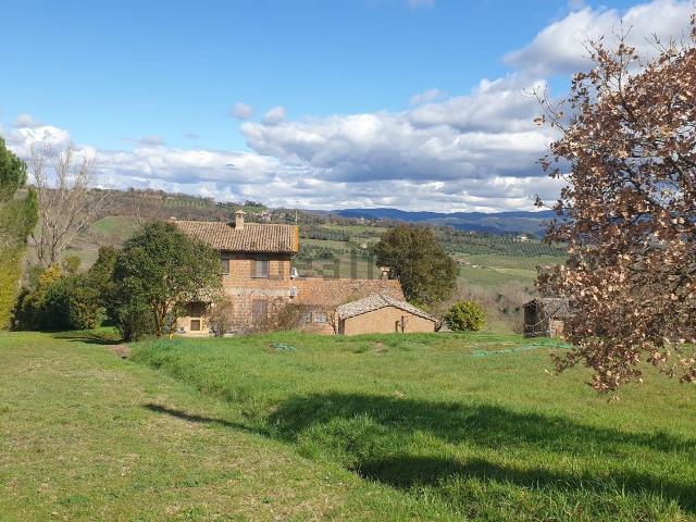 Rustico in vendita a Orvieto, Umbria