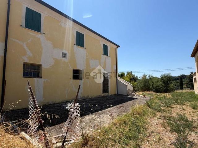 Rustico in vendita a Penne, Abruzzo