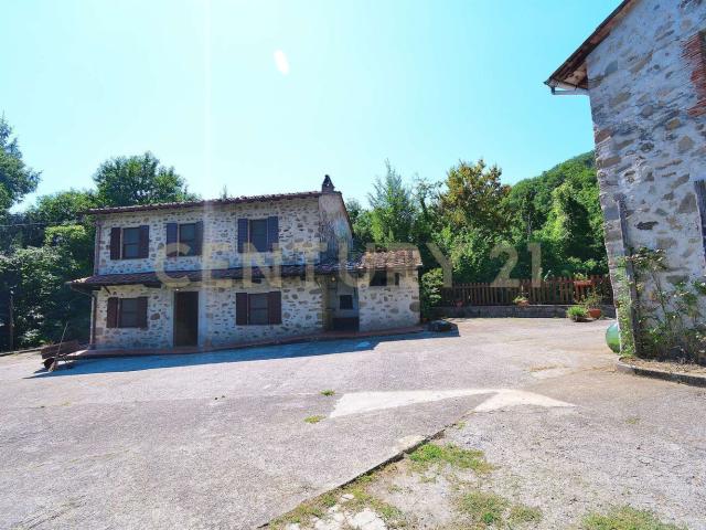 Rustico in vendita a Unione dei comuni Media Valle del Serchio, Pescaglia
