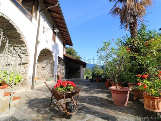 Rustico in vendita a Pontremoli, Toscana