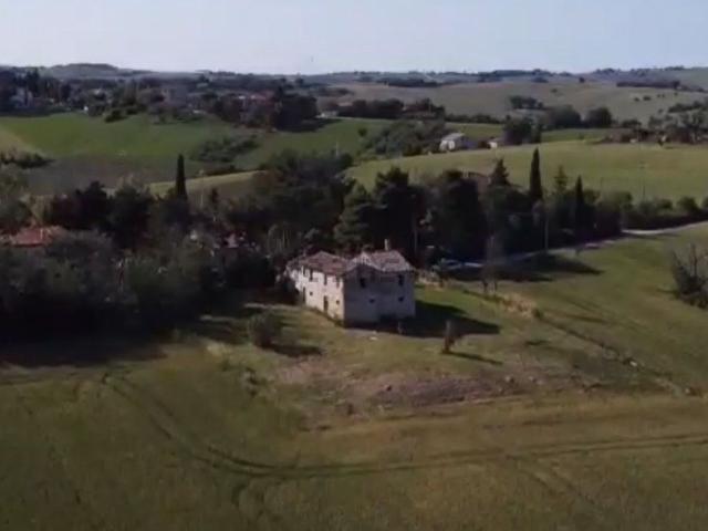 Rustico in vendita a Castellaro, Marche