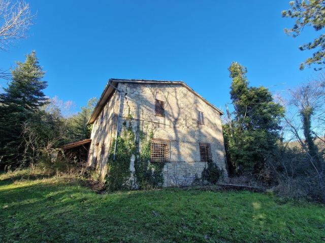 Rustico in vendita a Amelia, Umbria
