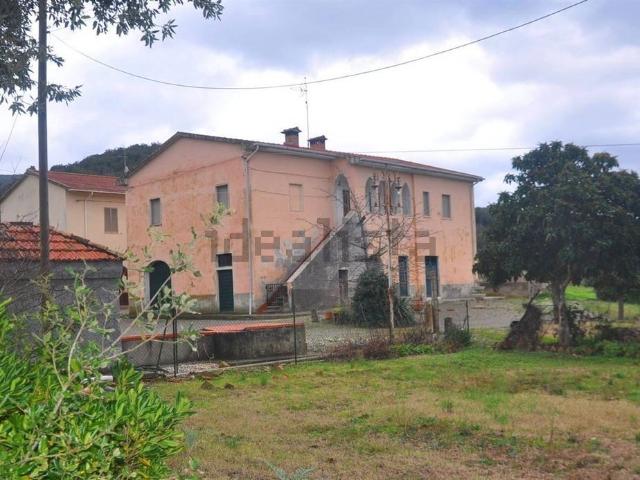 Rustico in vendita a La Gabella, Montecatini Val di Cecina