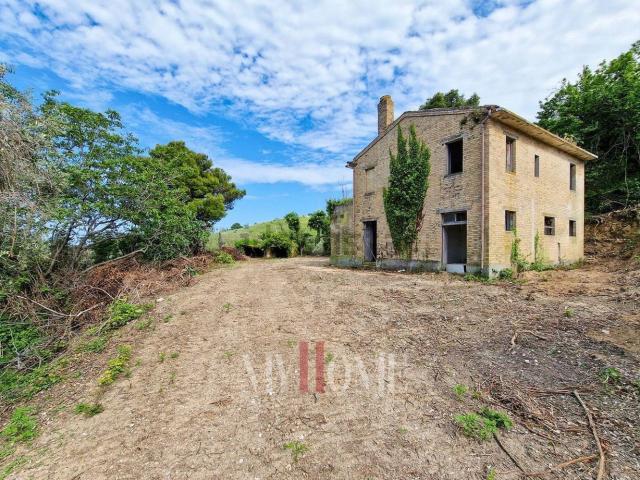 Rustico in vendita a Paese Alto, San Benedetto del Tronto