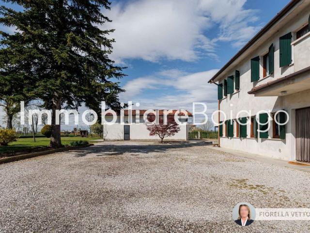 Rustico in vendita a Treviso, Veneto