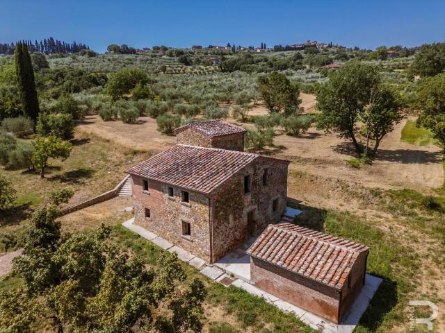 Rustico in vendita a Lucignano, Toscana