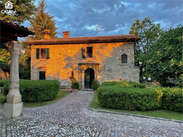 Rustico in vendita a Serramazzoni, Modena