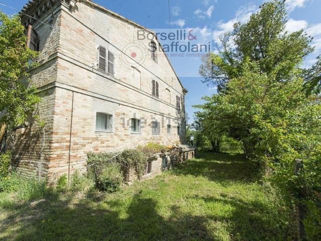 Rustico in vendita a Marche, Ancona