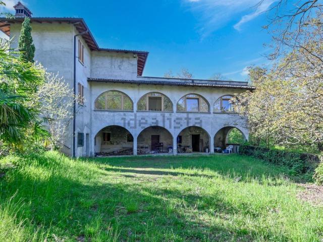 Rustico in vendita a Peia, Lombardia