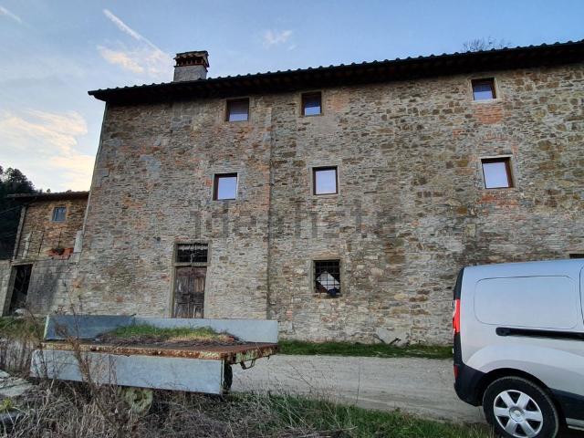 Rustico in vendita a Barberino Di Mugello, Toscana
