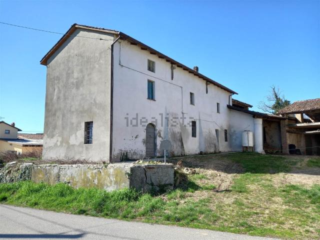 Rustico in vendita a Lugagnano Val D'arda, Reggio Emilia