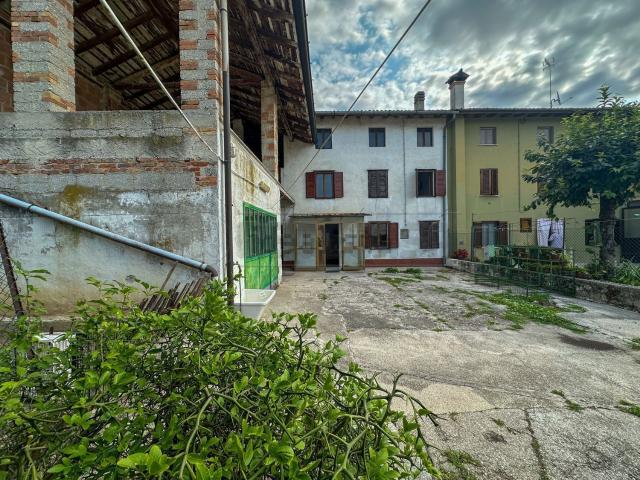 Rustico in vendita a San Vito Al Torre, Friuli-Venezia Giulia