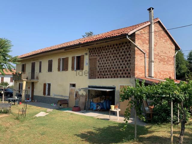 Rustico in vendita a Nizza Monferrato, Asti