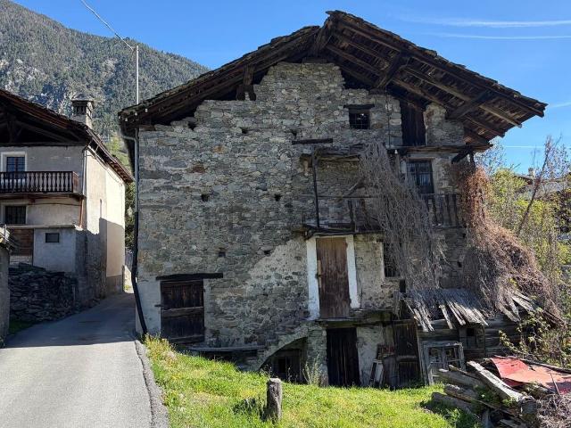 Rustico in vendita a Valpelline, Aosta