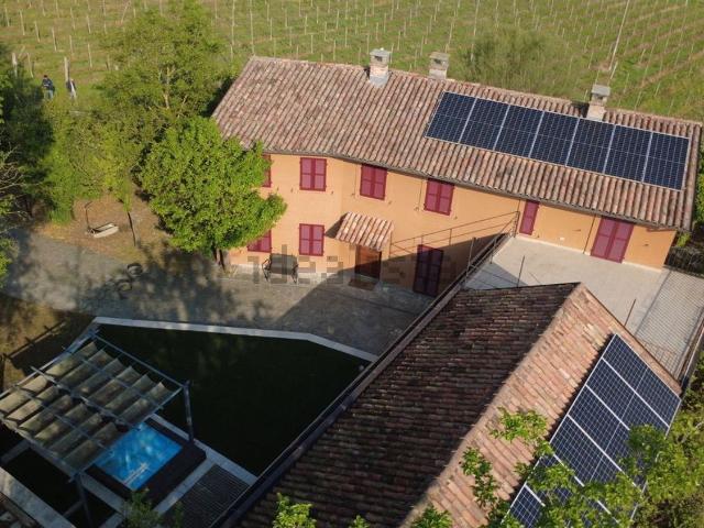 Rustico in vendita a Piemonte, Asti