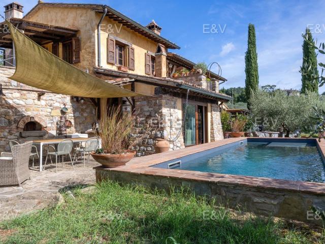 Rustico in vendita a Panicale, Umbria