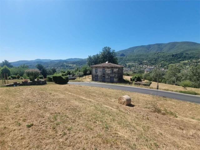 Rustico in vendita a Unione Comuni Garfagnana, Castelnuovo Di Garfagnana