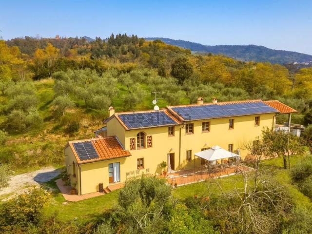 Rustico in vendita a Buggiano, Toscana