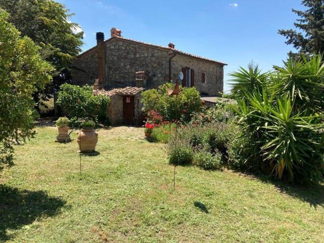 Rustico in vendita a Roccastrada, Toscana