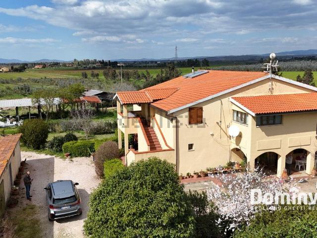 Rustico in vendita a Unione di Comuni Montani Colline del Fiora, Orbetello
