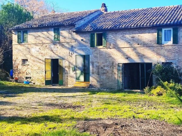 Rustico in vendita a Marche, Fermo