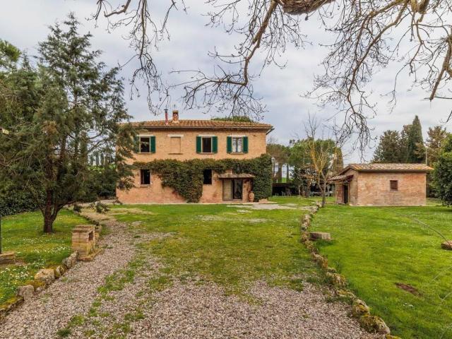 Rustico in vendita a Asciano, Siena
