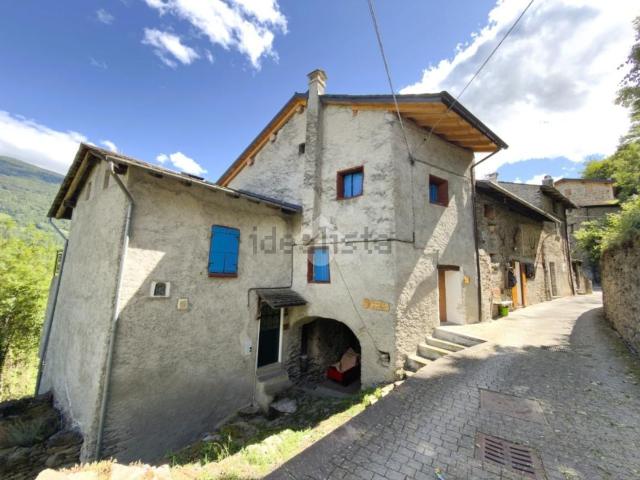 Rustico in vendita a Grosotto, Lombardia