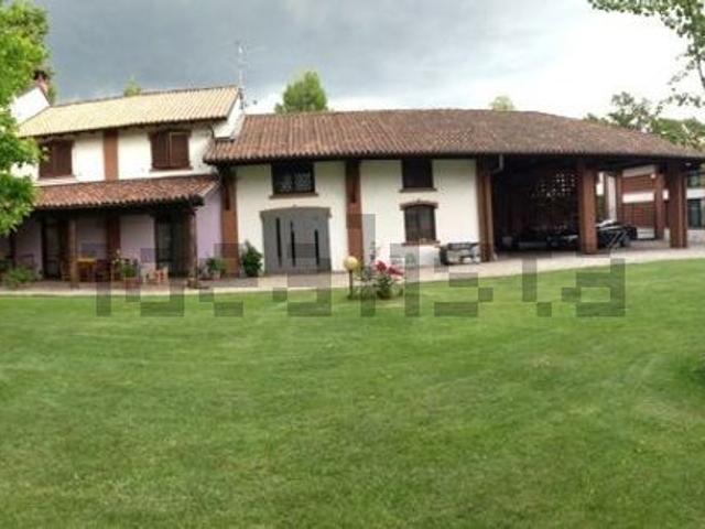 Rustico in vendita a San Martino In Strada, Lombardia